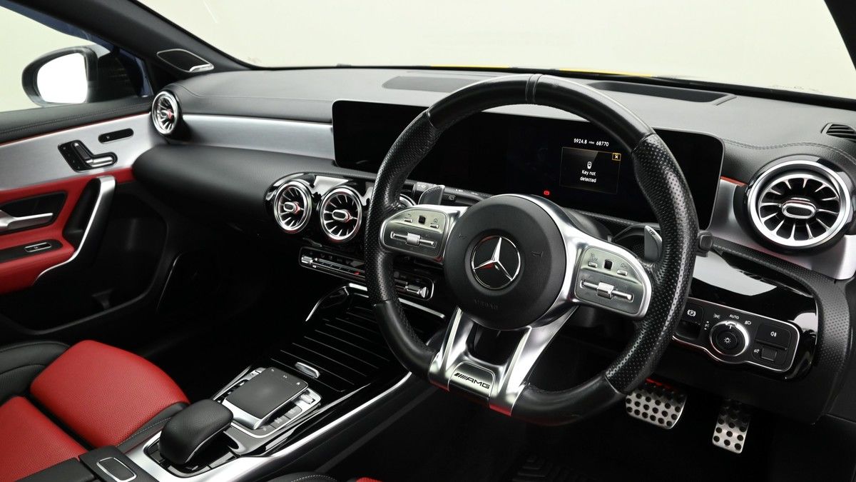 Mercedes-Benz A Class Image 3