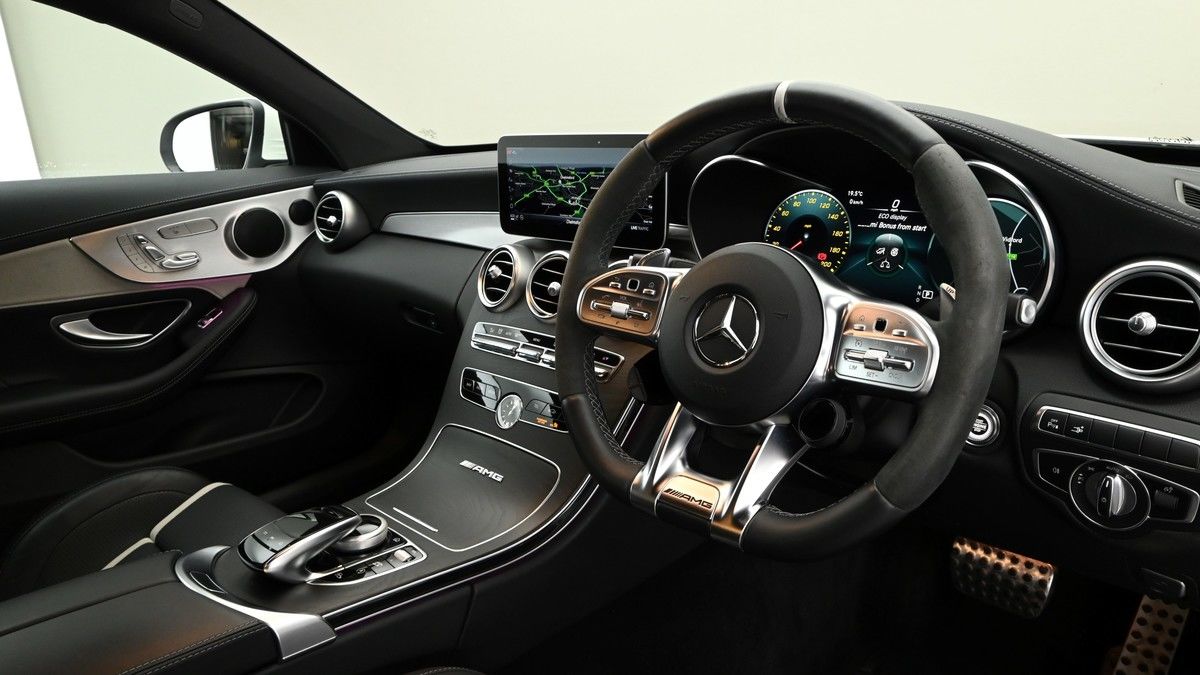 Mercedes-Benz C Class Image 3