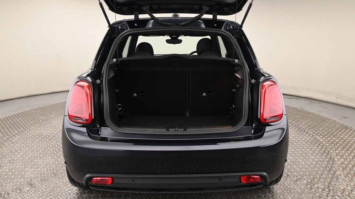 MINI Electric Hatch Image 10