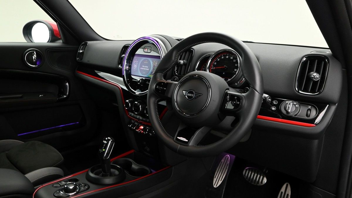 More views of MINI Countryman