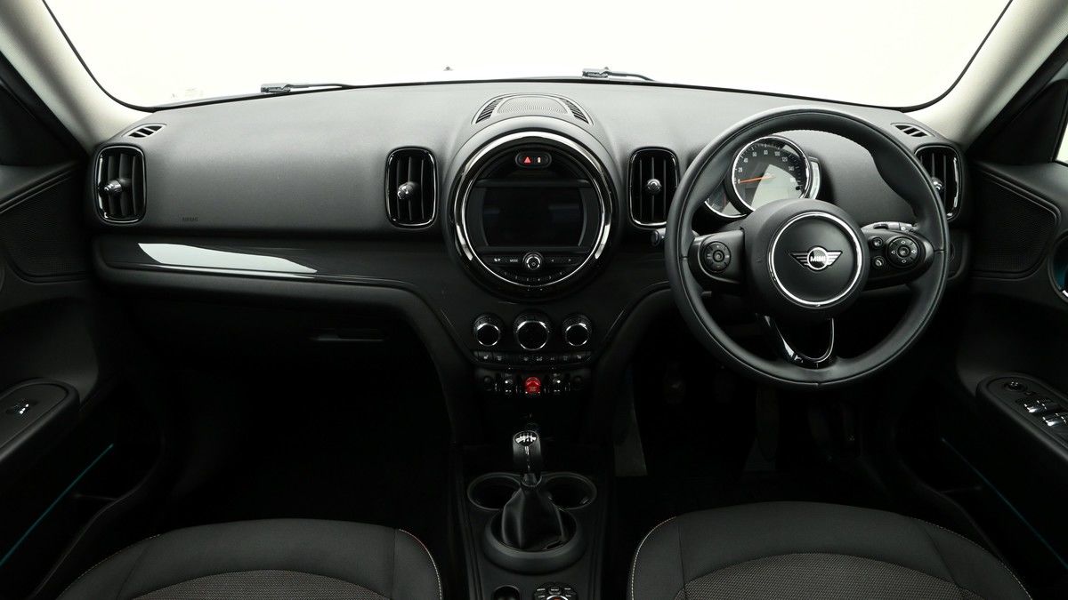 More views of MINI Countryman