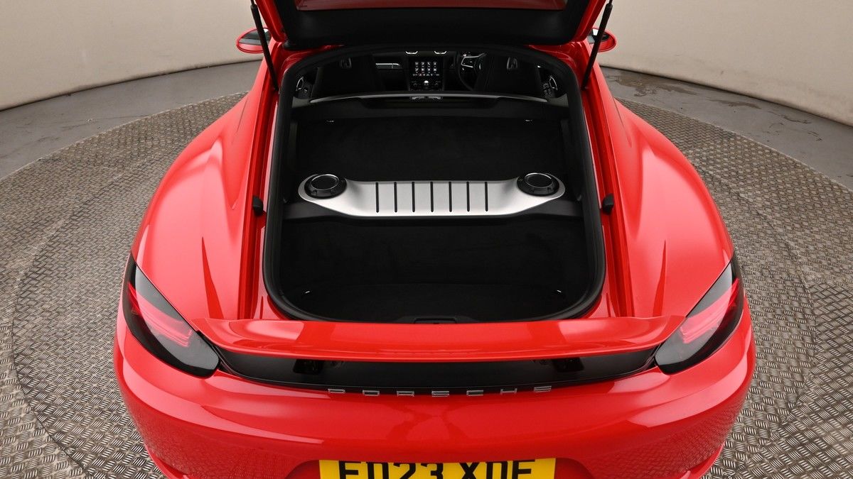 More views of Porsche 718 Cayman