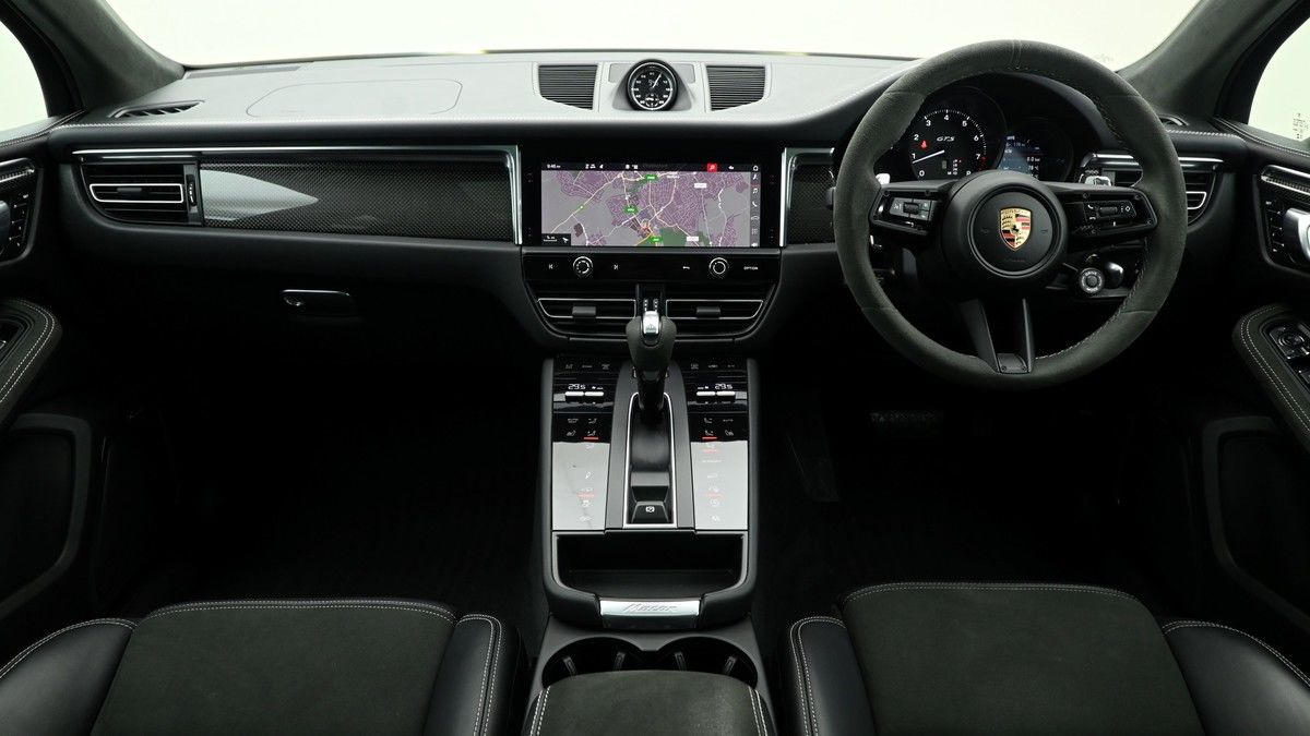 Porsche Macan Image 13