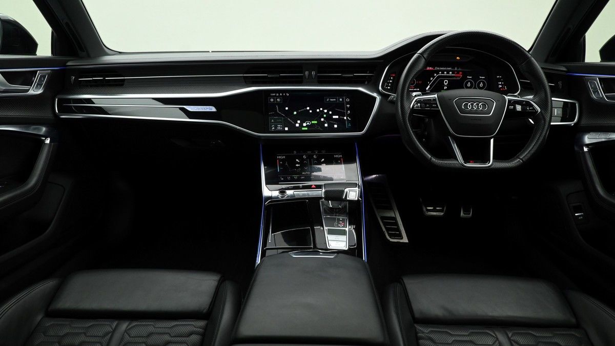 Audi RS6 Avant Image 14