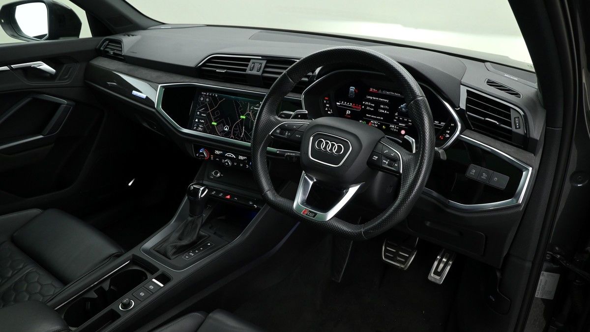 Audi RS Q3 Image 3