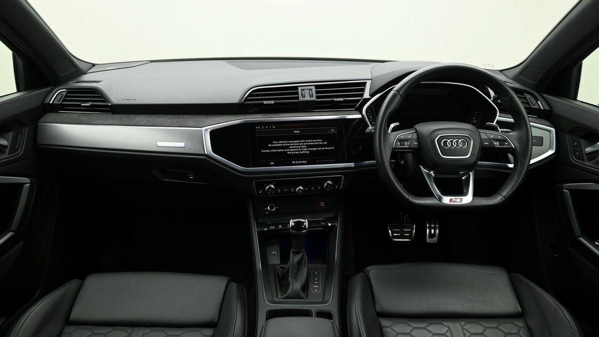 Audi RS Q3 Image 14