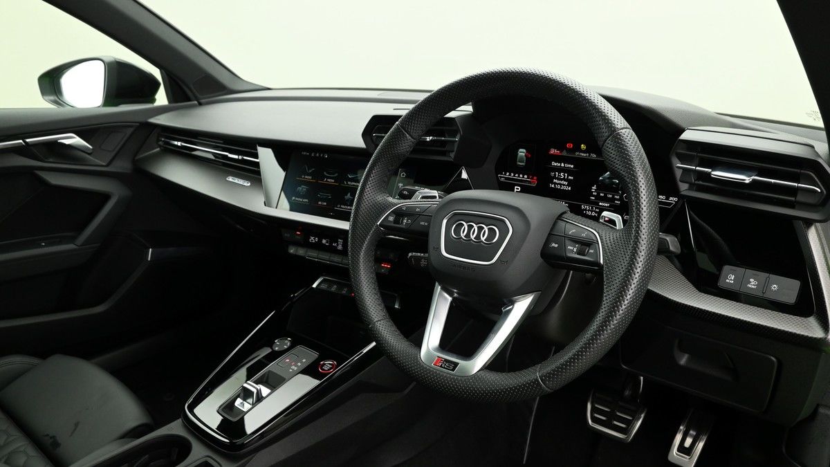 Audi RS3 Image 5