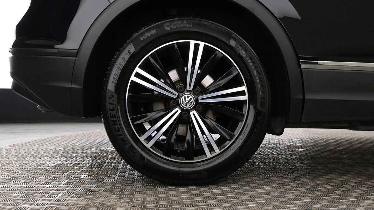 Volkswagen Tiguan Image 9