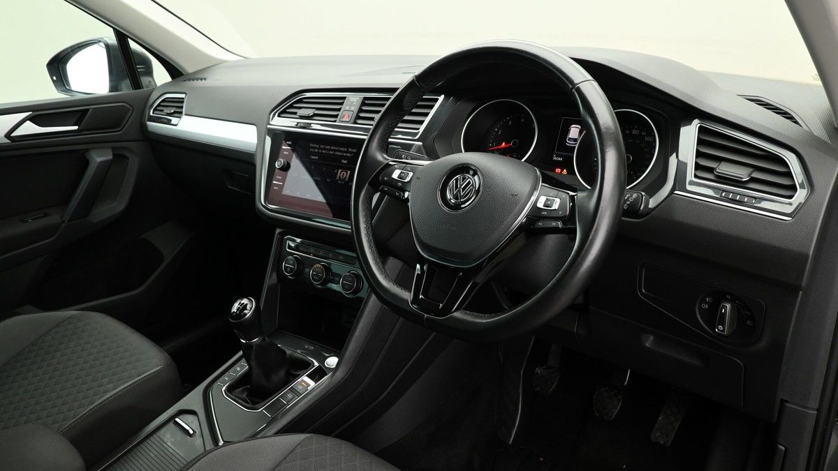 Volkswagen Tiguan Image 3