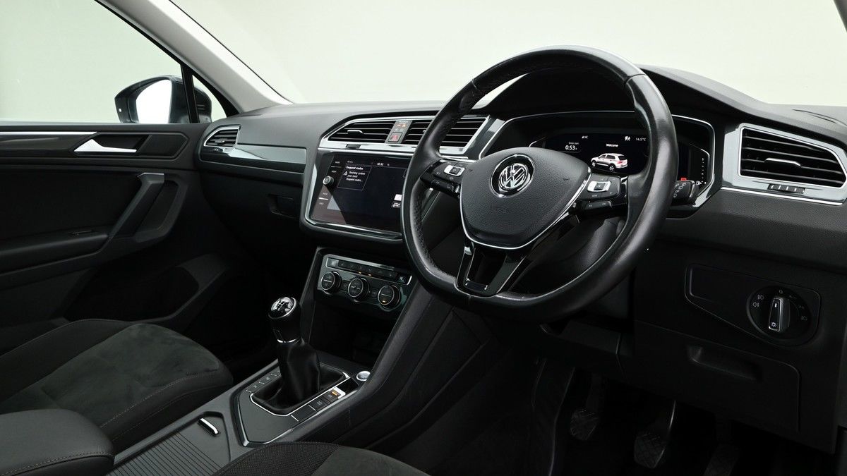 Volkswagen Tiguan Image 3