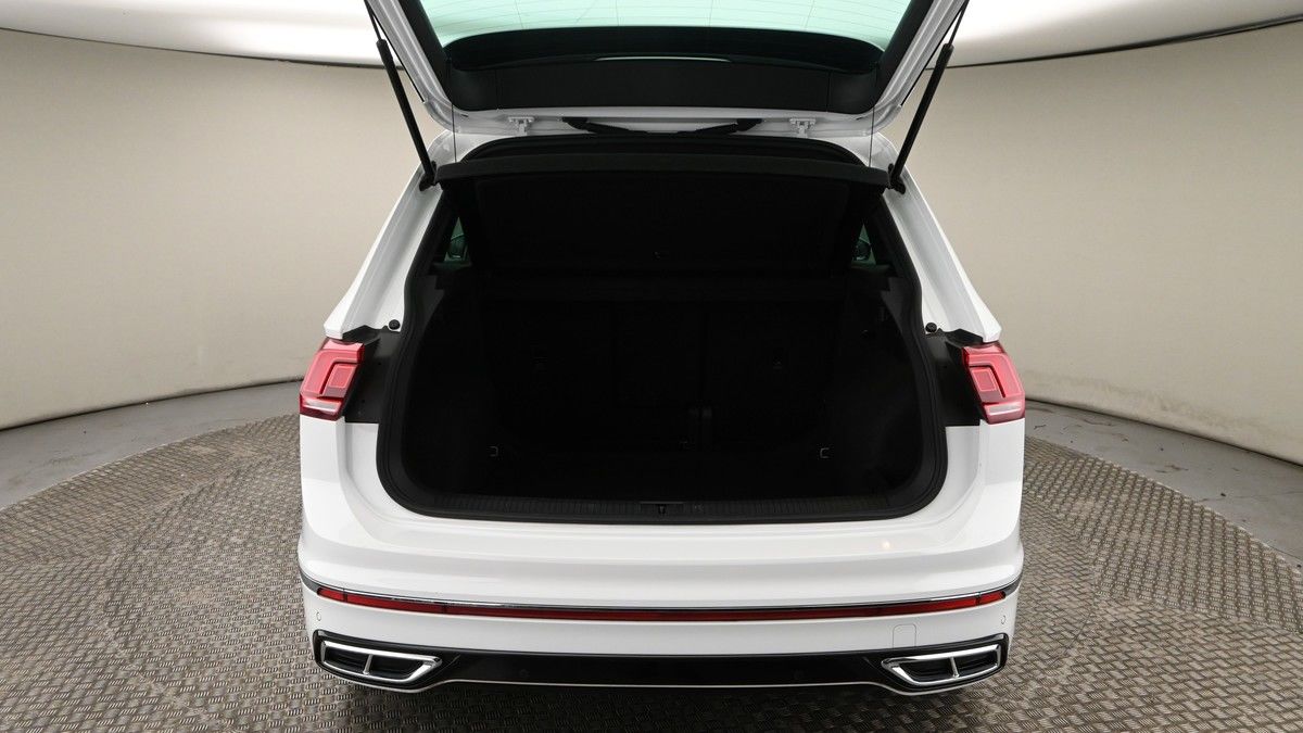 Volkswagen Tiguan Image 2