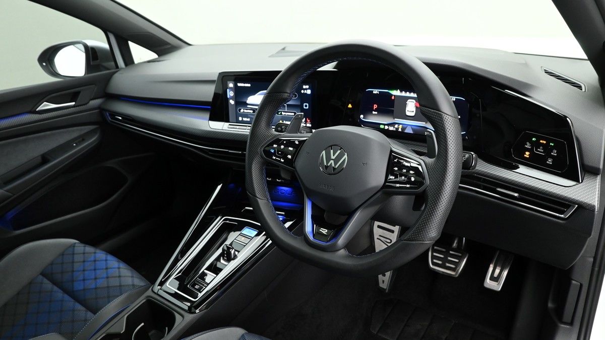 Volkswagen Golf Image 3