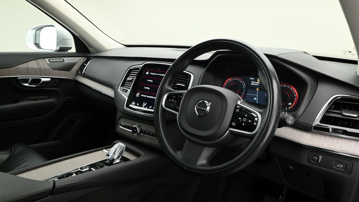 Volvo XC90 Image 3