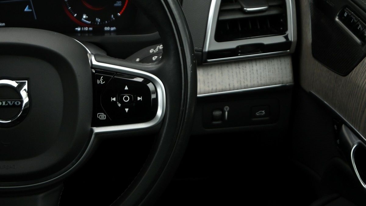 More views of Volvo XC90