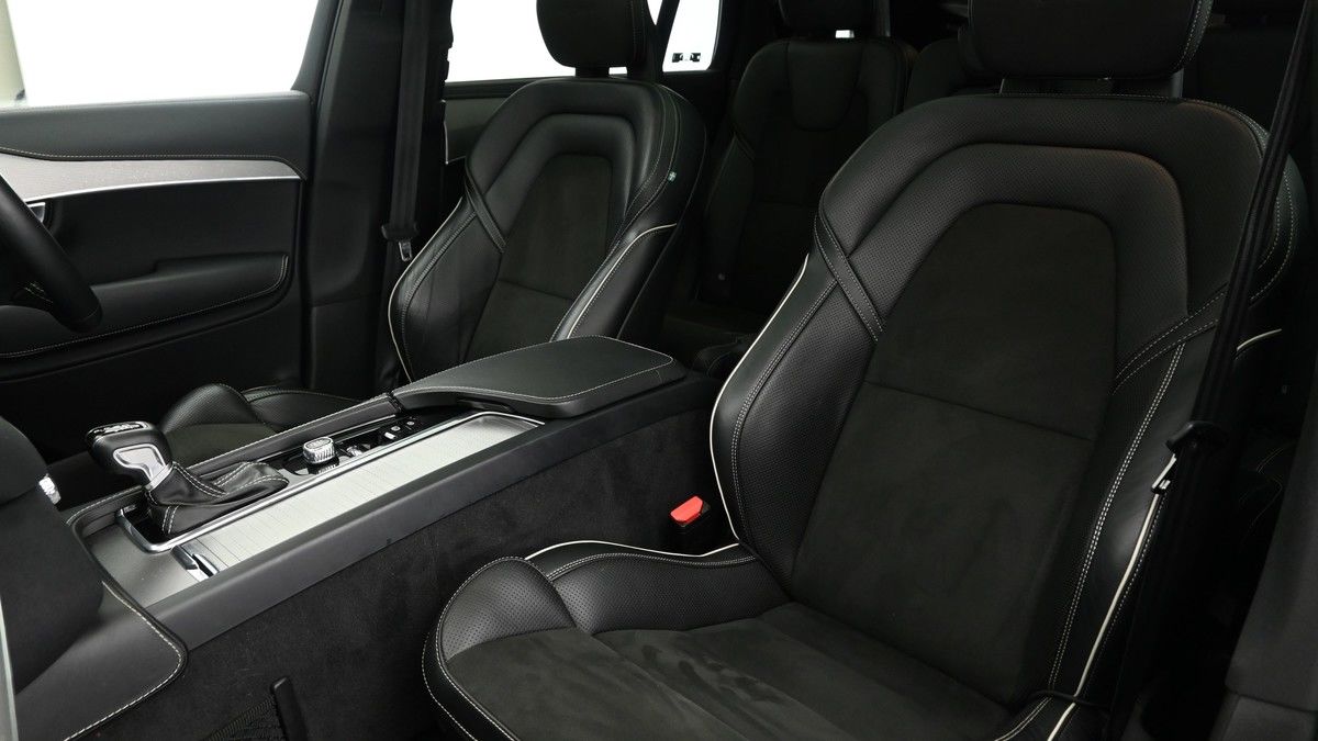 More views of Volvo XC90