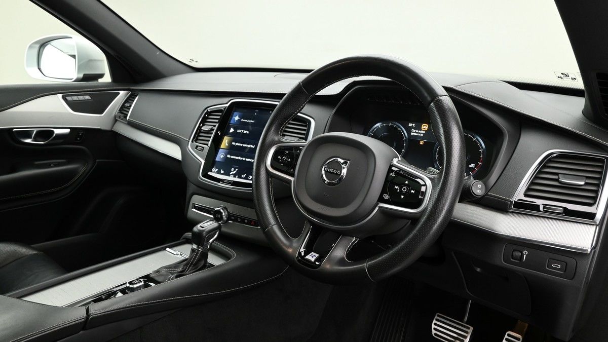 Volvo XC90 Image 3