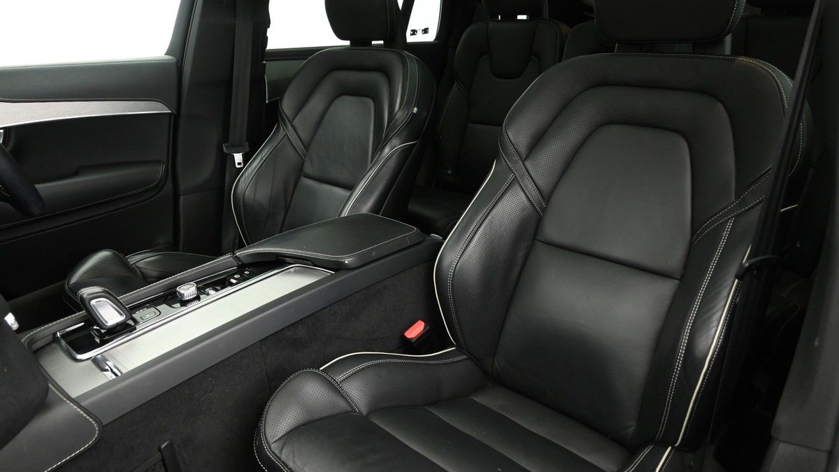 Volvo XC90 Image 4