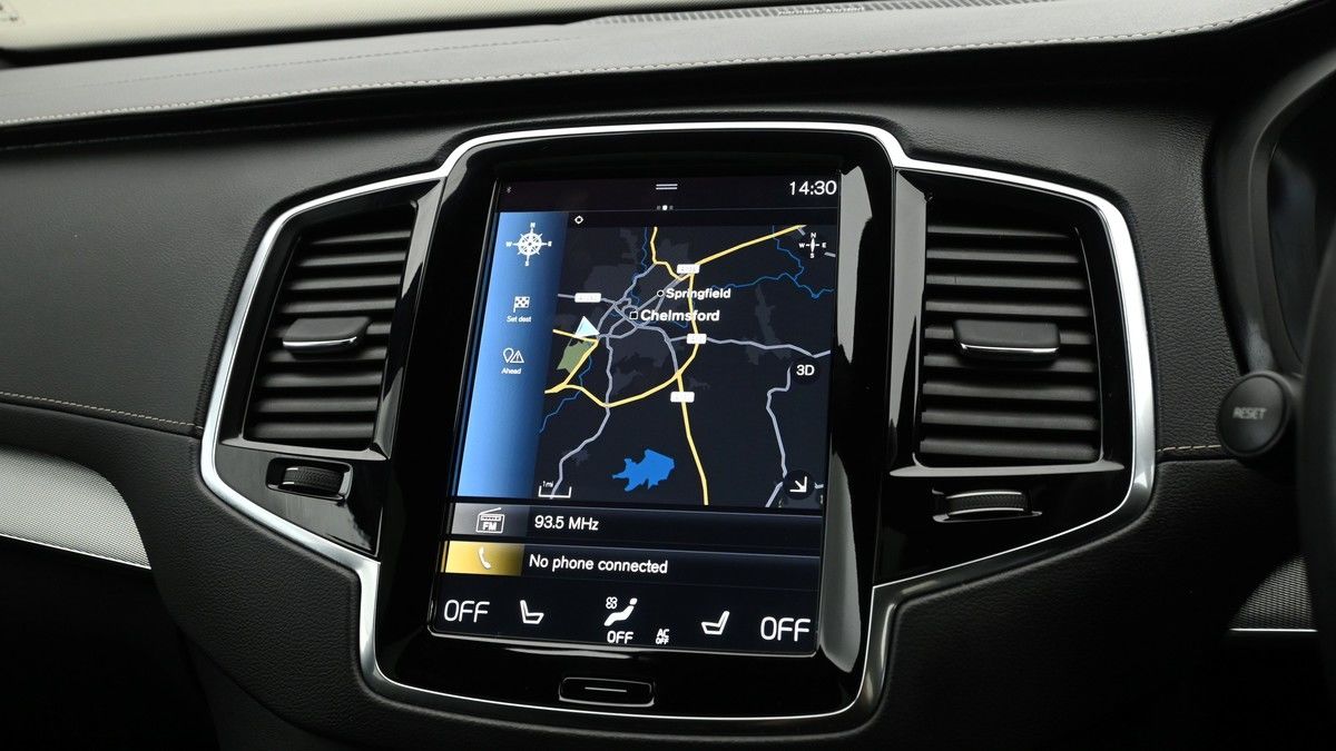 Volvo XC90 Image 11