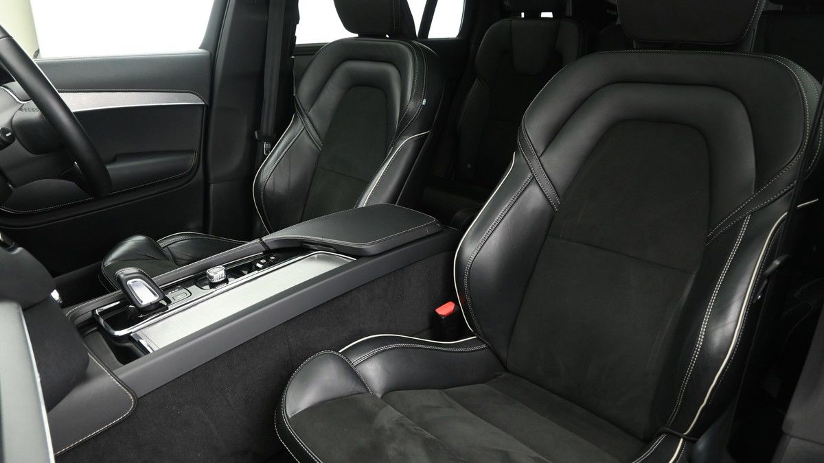 Volvo XC90 Image 4