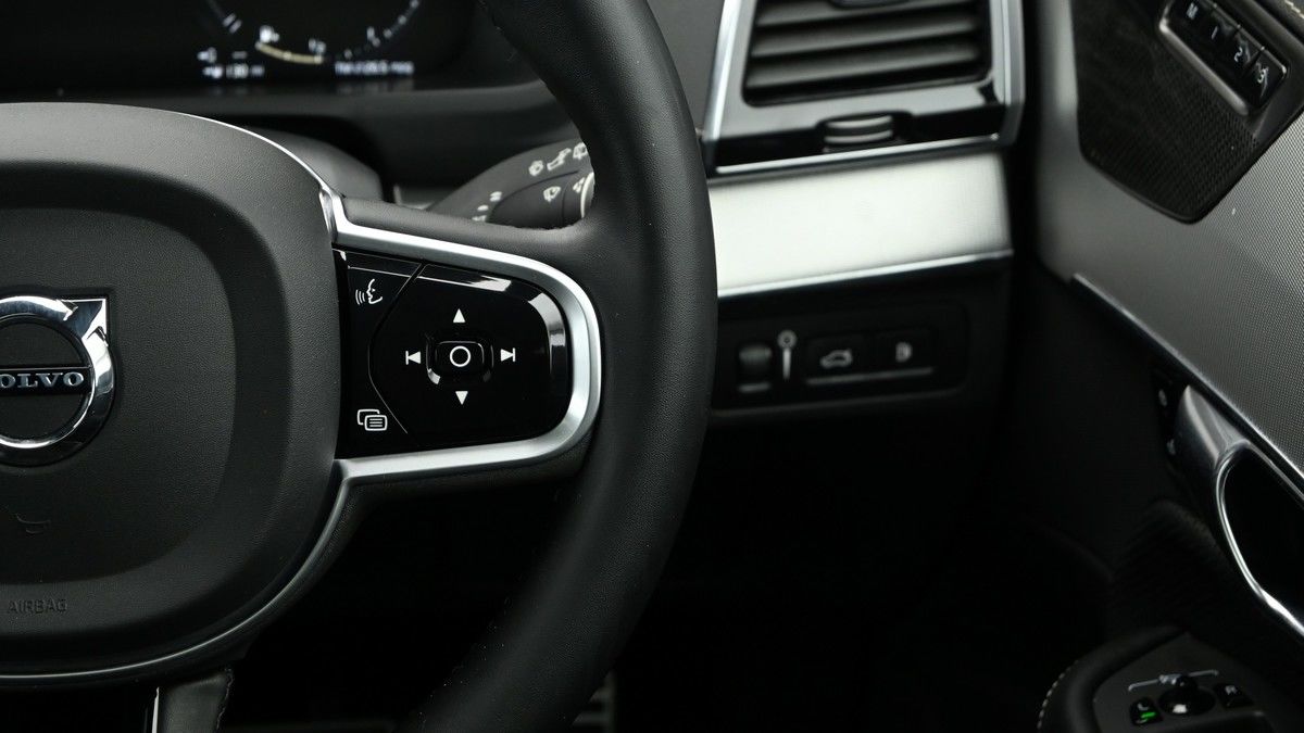 Volvo XC90 Image 16