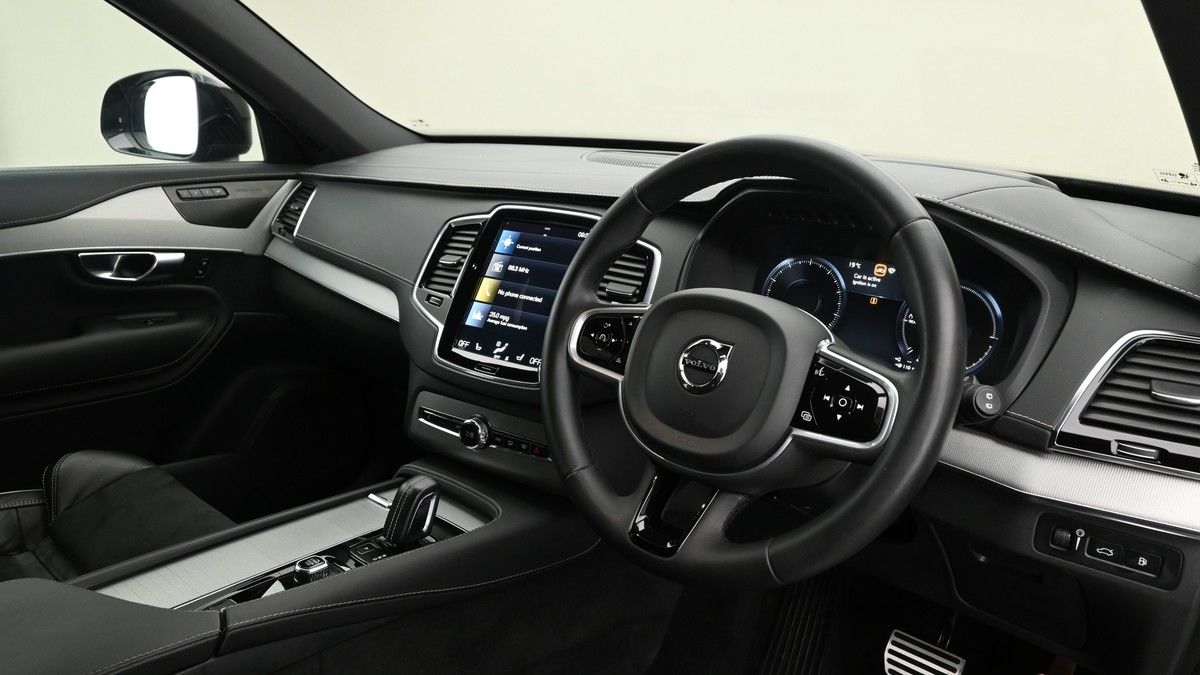 Volvo XC90 Image 3