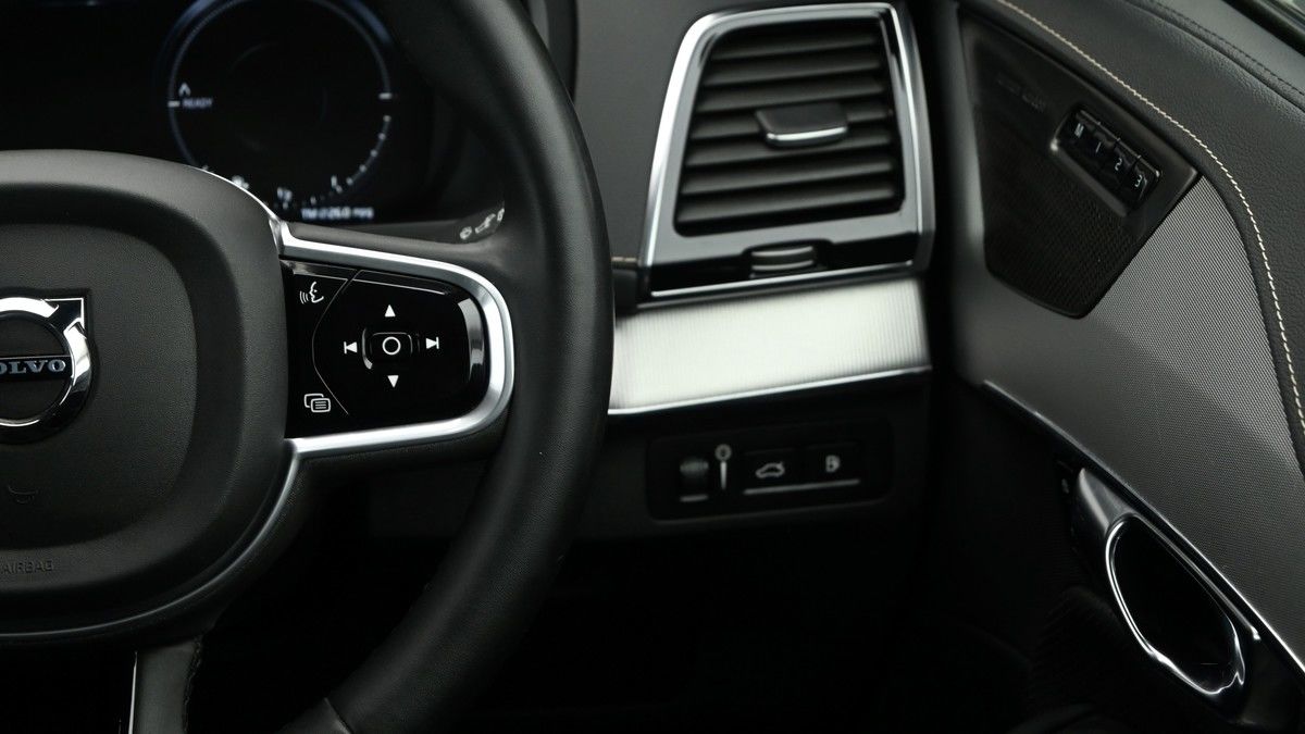 Volvo XC90 Image 16