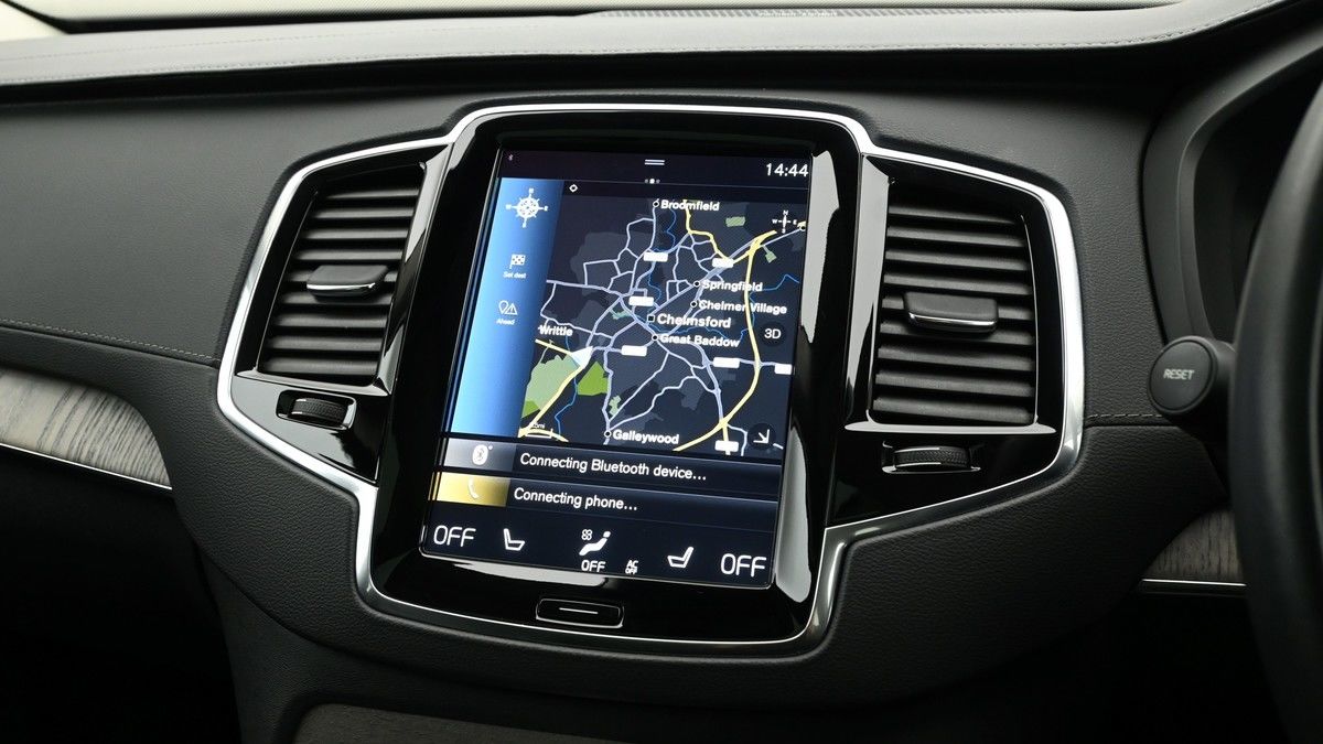 Volvo XC90 Image 11