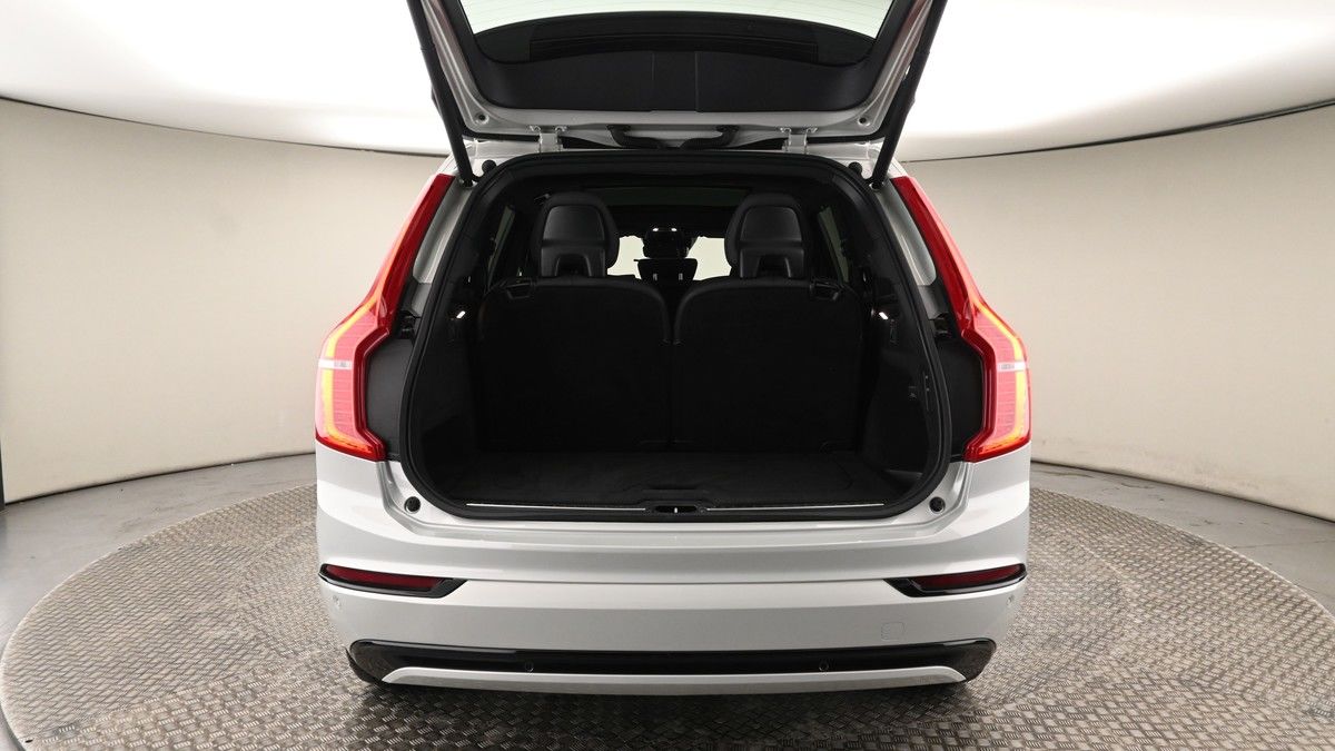 More views of Volvo XC90