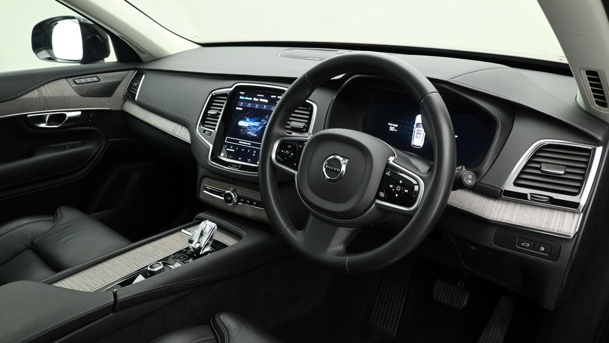 Volvo XC90 Image 3