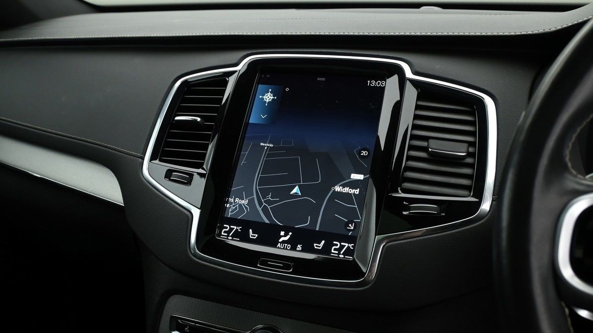 Volvo XC90 Image 11