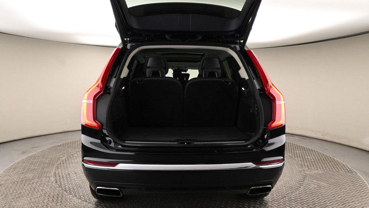 More views of Volvo XC90