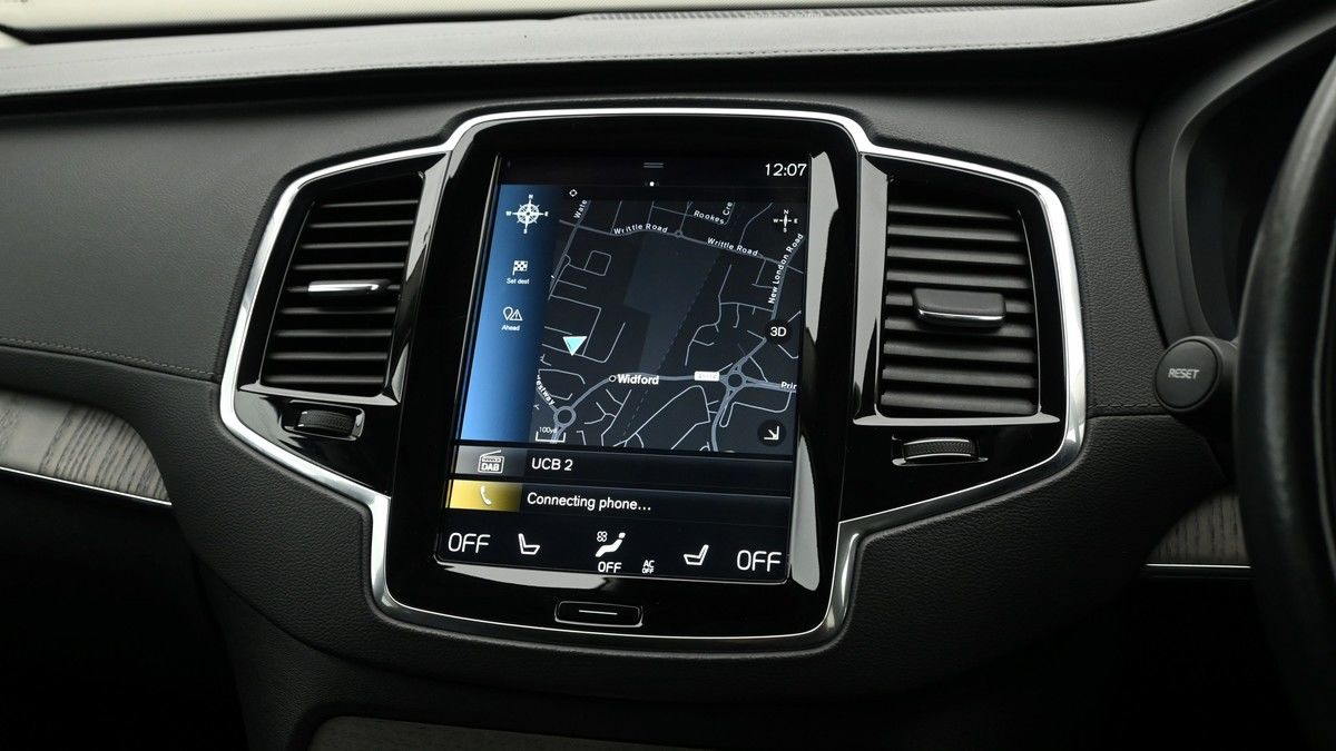 Volvo XC90 Image 11