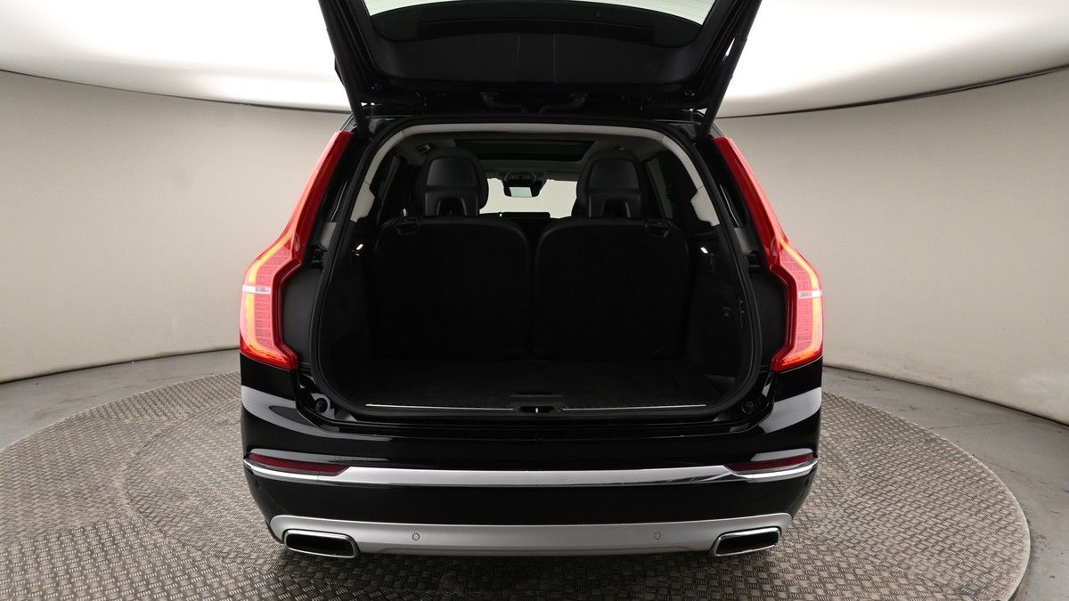 More views of Volvo XC90