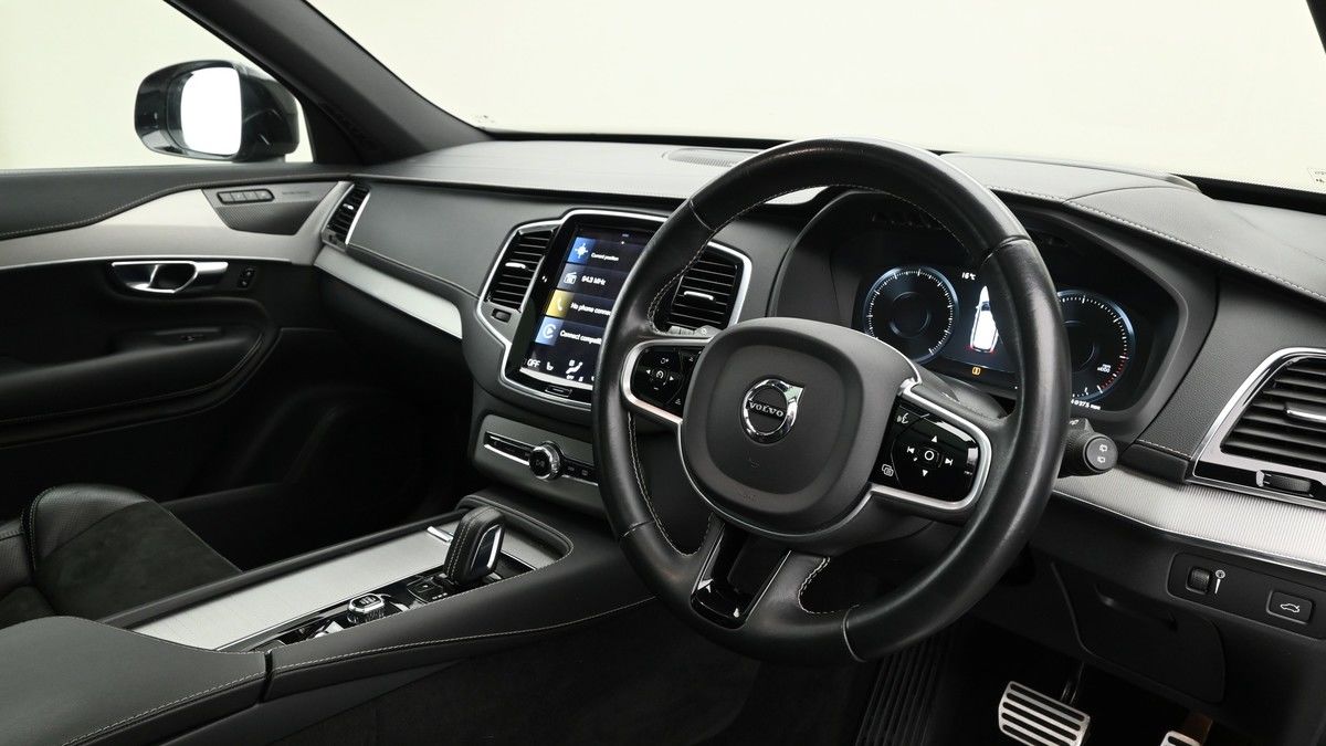 Volvo XC90 Image 3