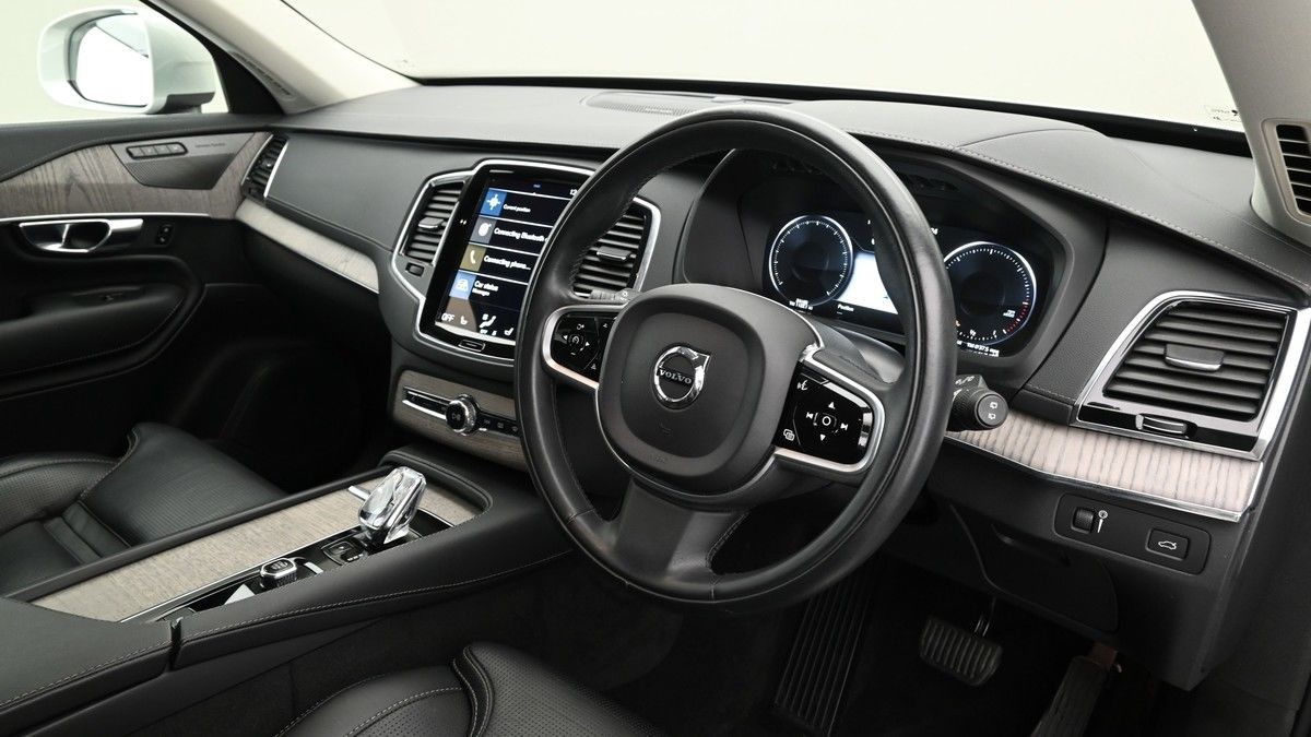 More views of Volvo XC90