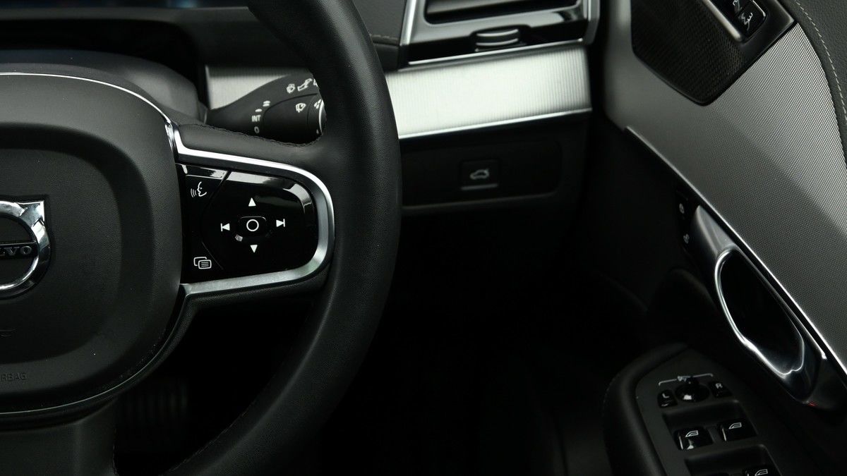 Volvo XC90 Image 16