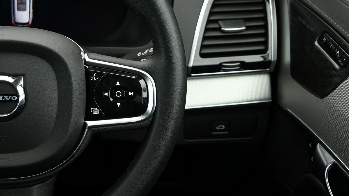 Volvo XC90 Image 16