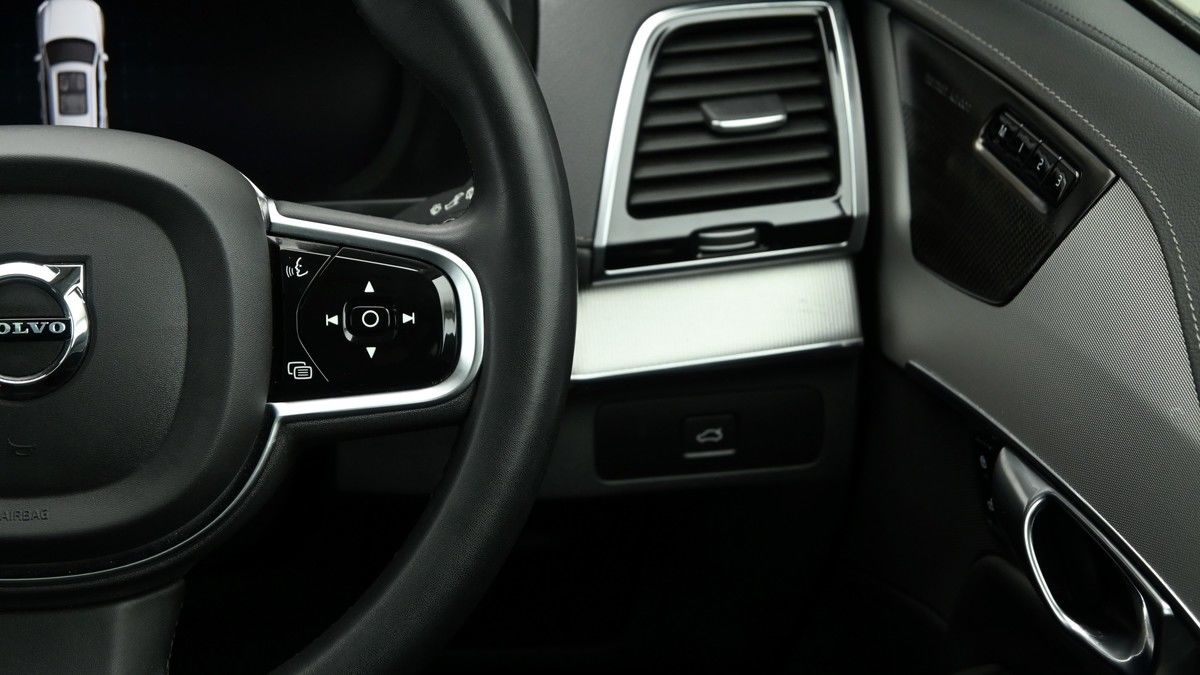 Volvo XC90 Image 16