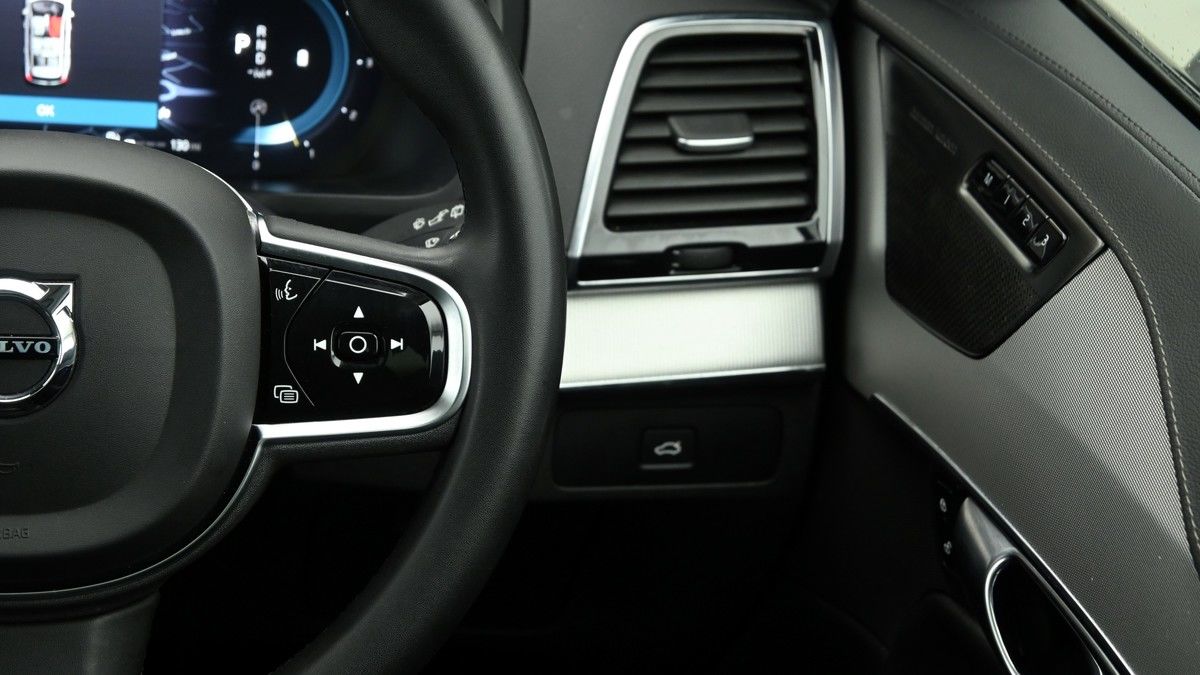 Volvo XC90 Image 16