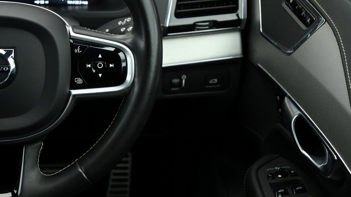 Volvo XC90 Image 16