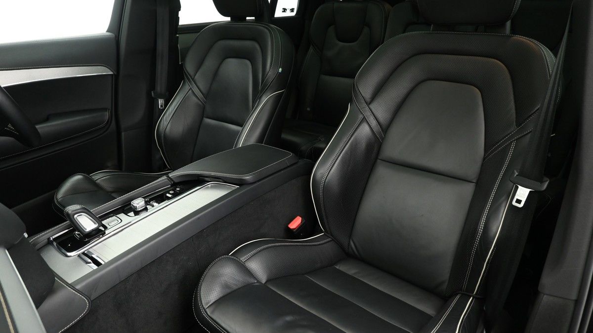 Volvo XC90 Image 4