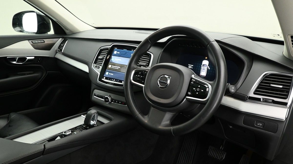 Volvo XC90 Image 3