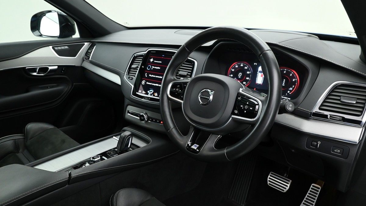 Volvo XC90 Image 3