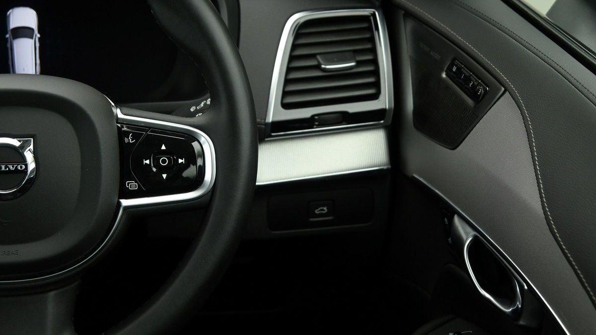 Volvo XC90 Image 16