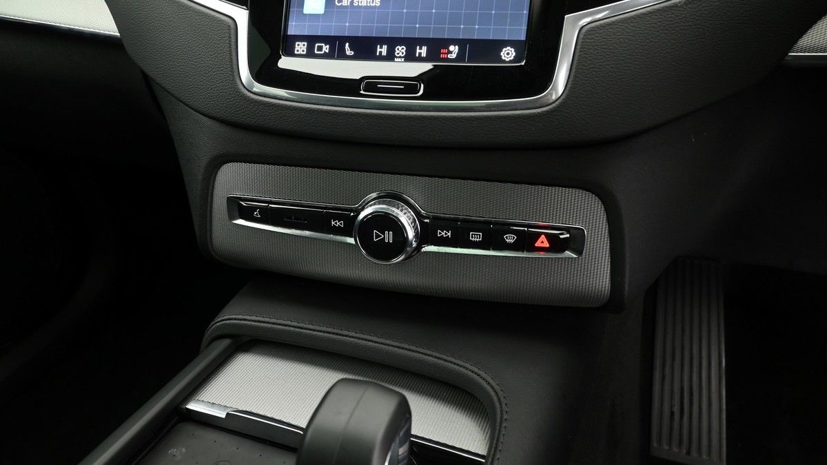 Volvo XC90 Image 12