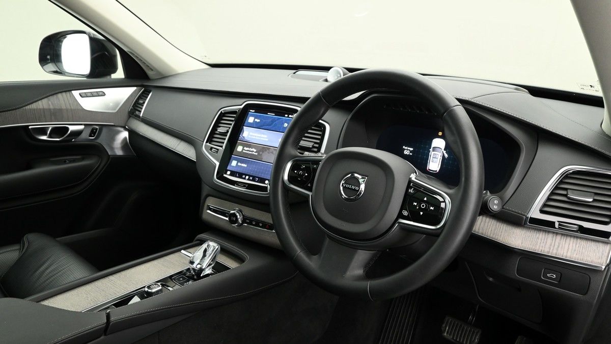 Volvo XC90 Image 3