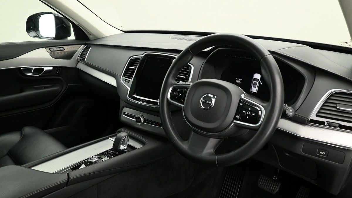 Volvo XC90 Image 3