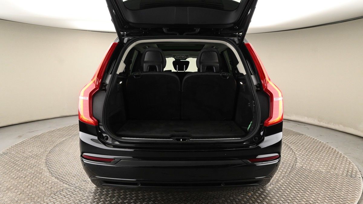 More views of Volvo XC90