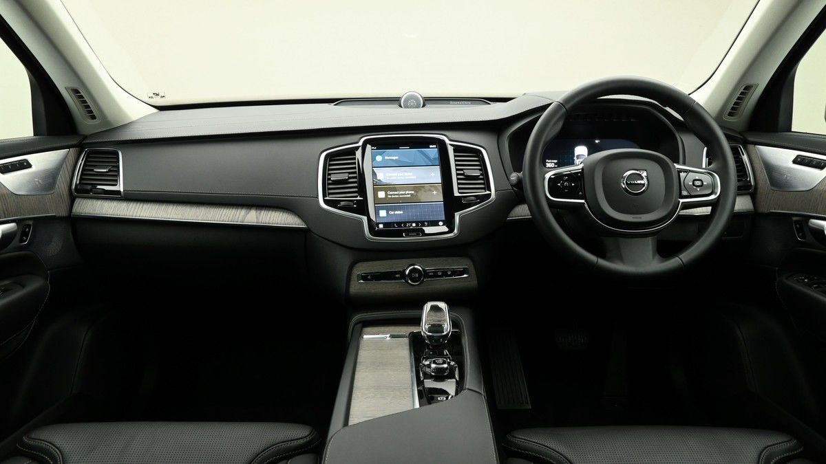 More views of Volvo XC90