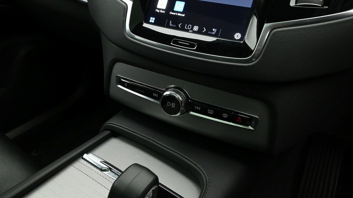 Volvo XC90 Image 12